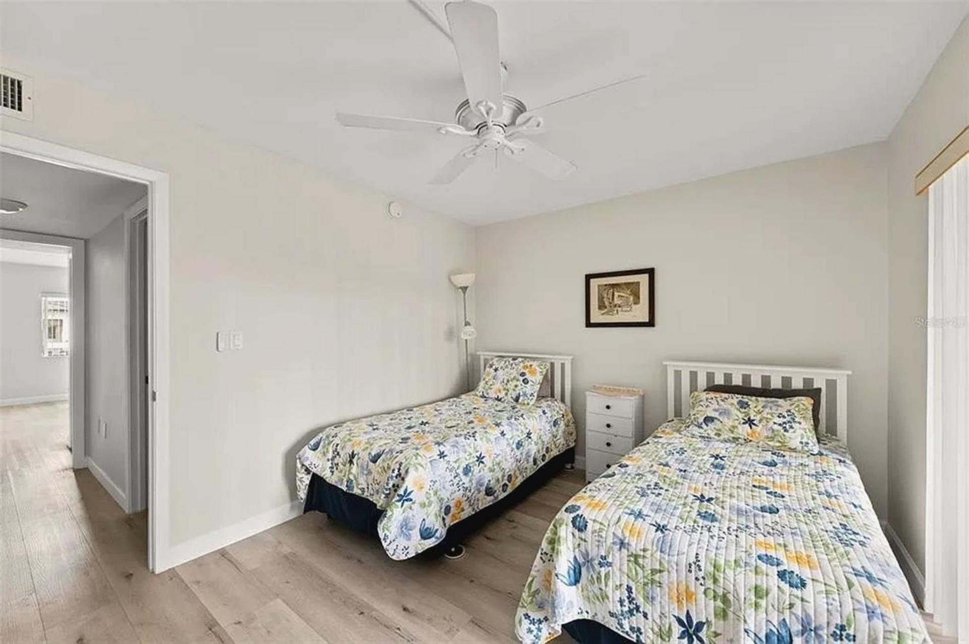 Apartment Lido Stylish Coastal Retreat Sarasota