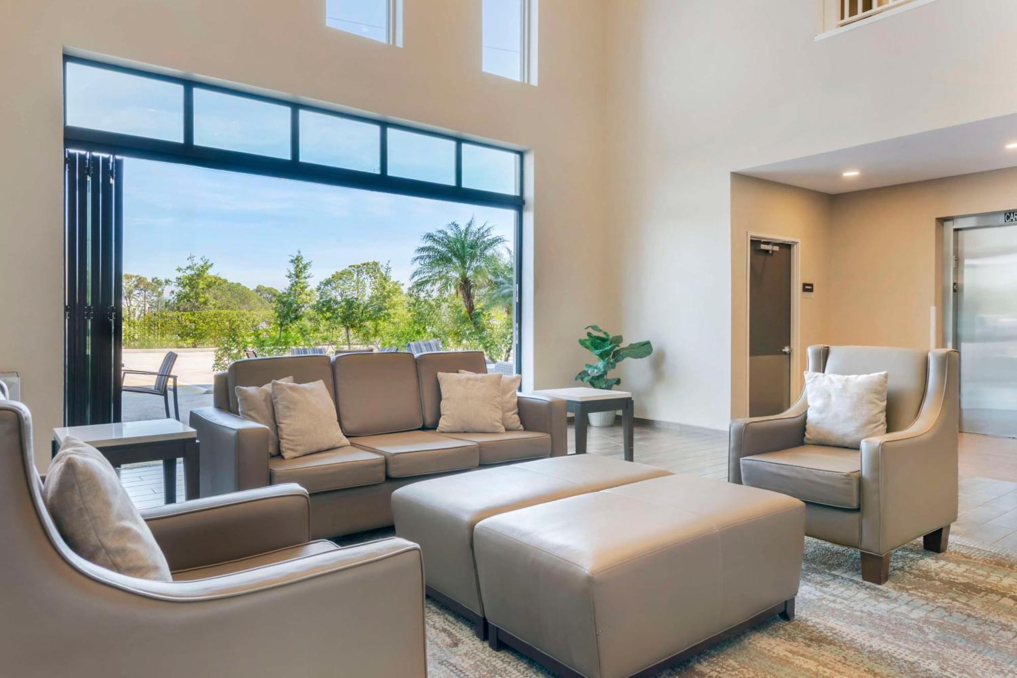 Hotel Magnolia Pointe; Bw Signature Collection 2*