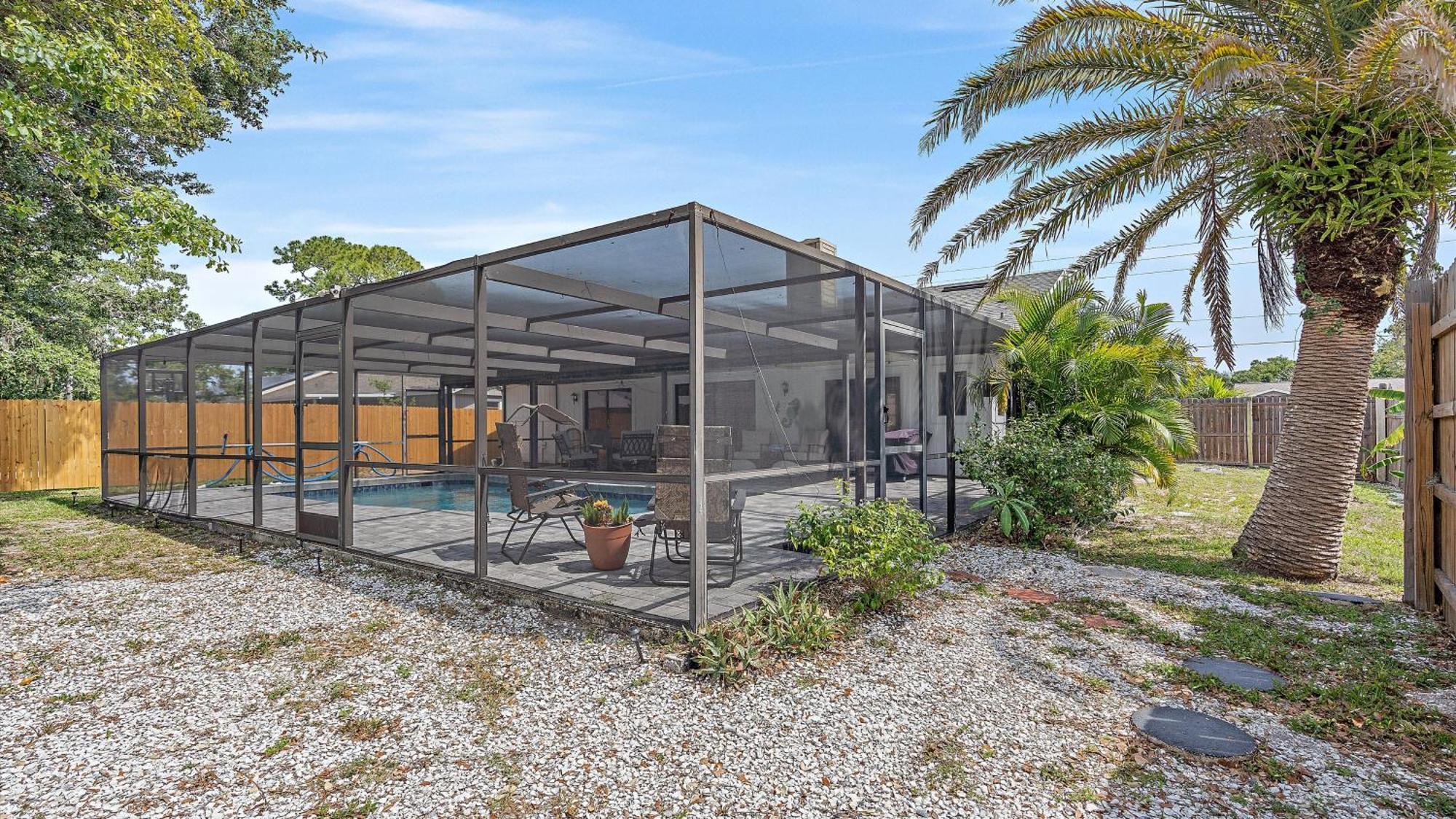 Mauna Loa Hideaway * Sarasota