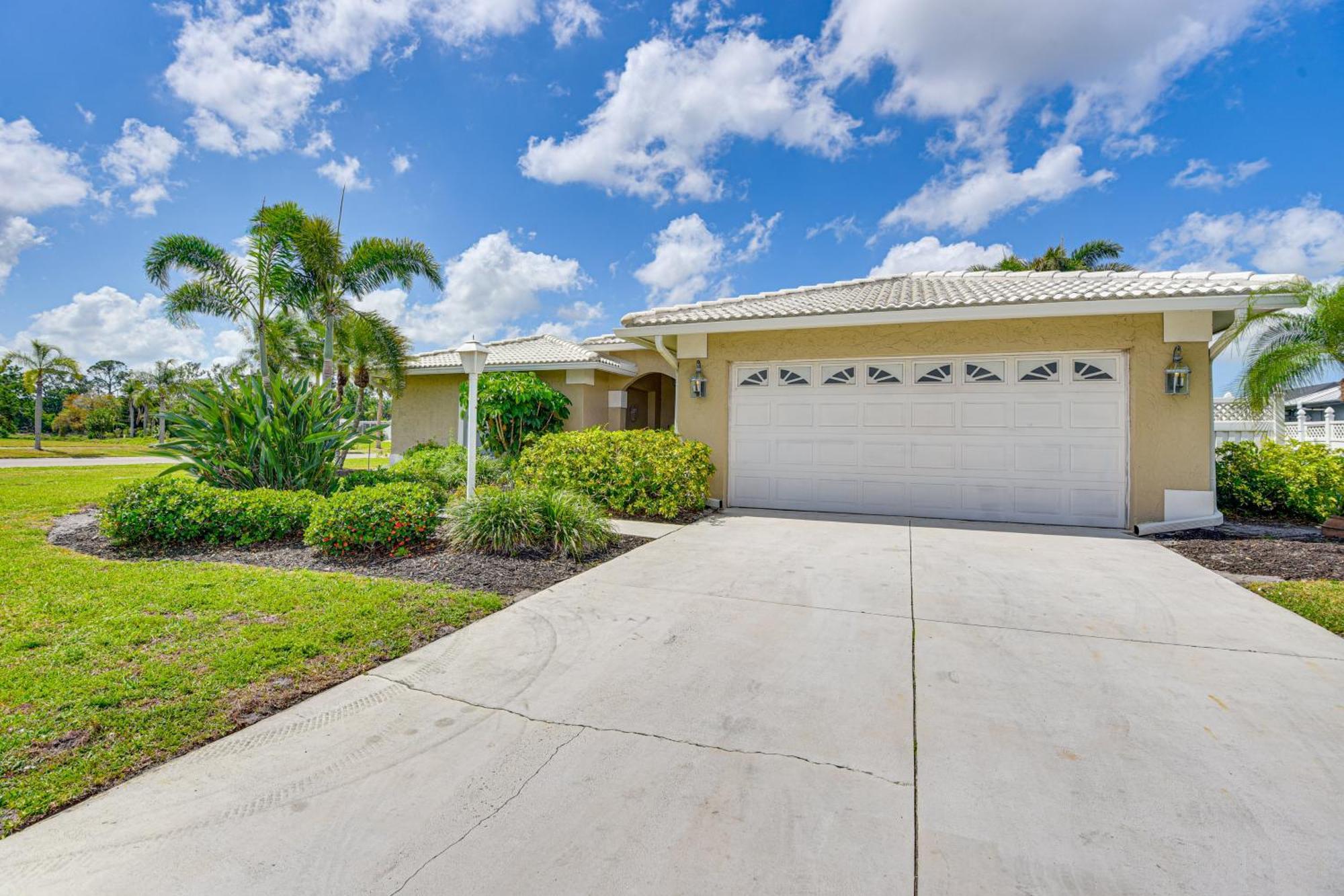 Lanai, And Sunset Views In Holiday home Sarasota