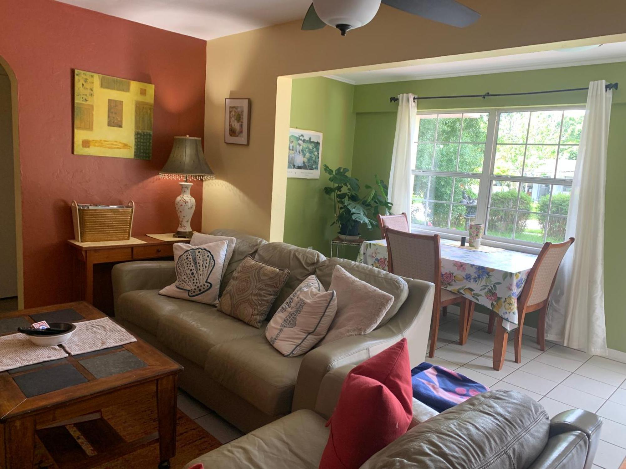 Cozy Near Beaches And Downtown Holiday home Sarasota