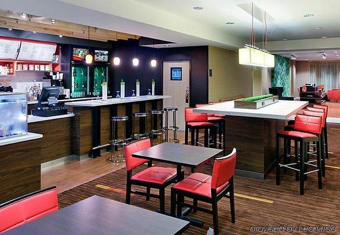 Courtyard Bradenton Airport 3* Sarasota