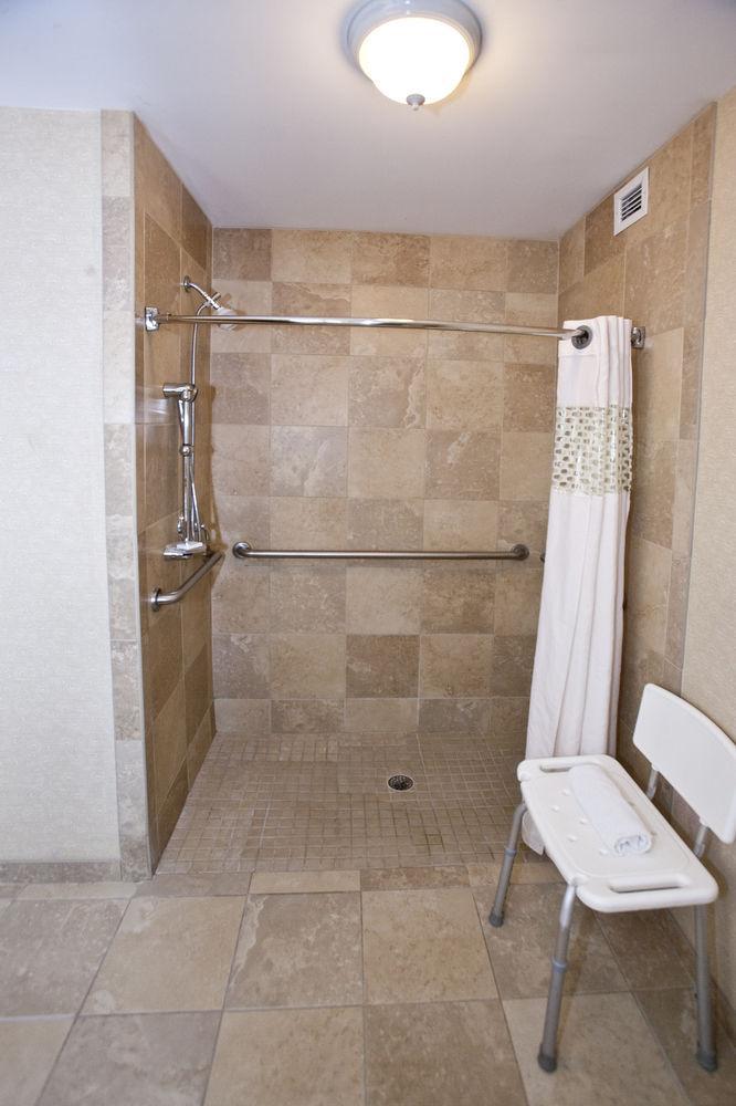 Hampton Sarasota I-75 Bee Ridge 3*