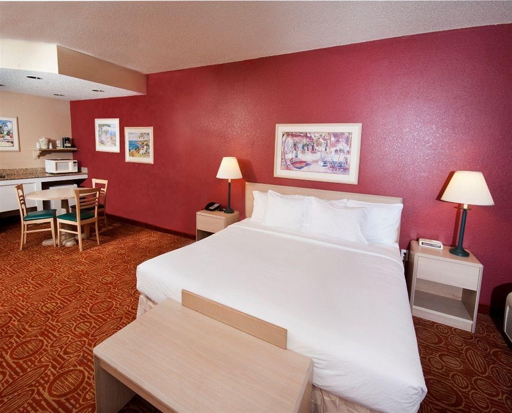 Comfort & Sarasota I75 Hotel 2*