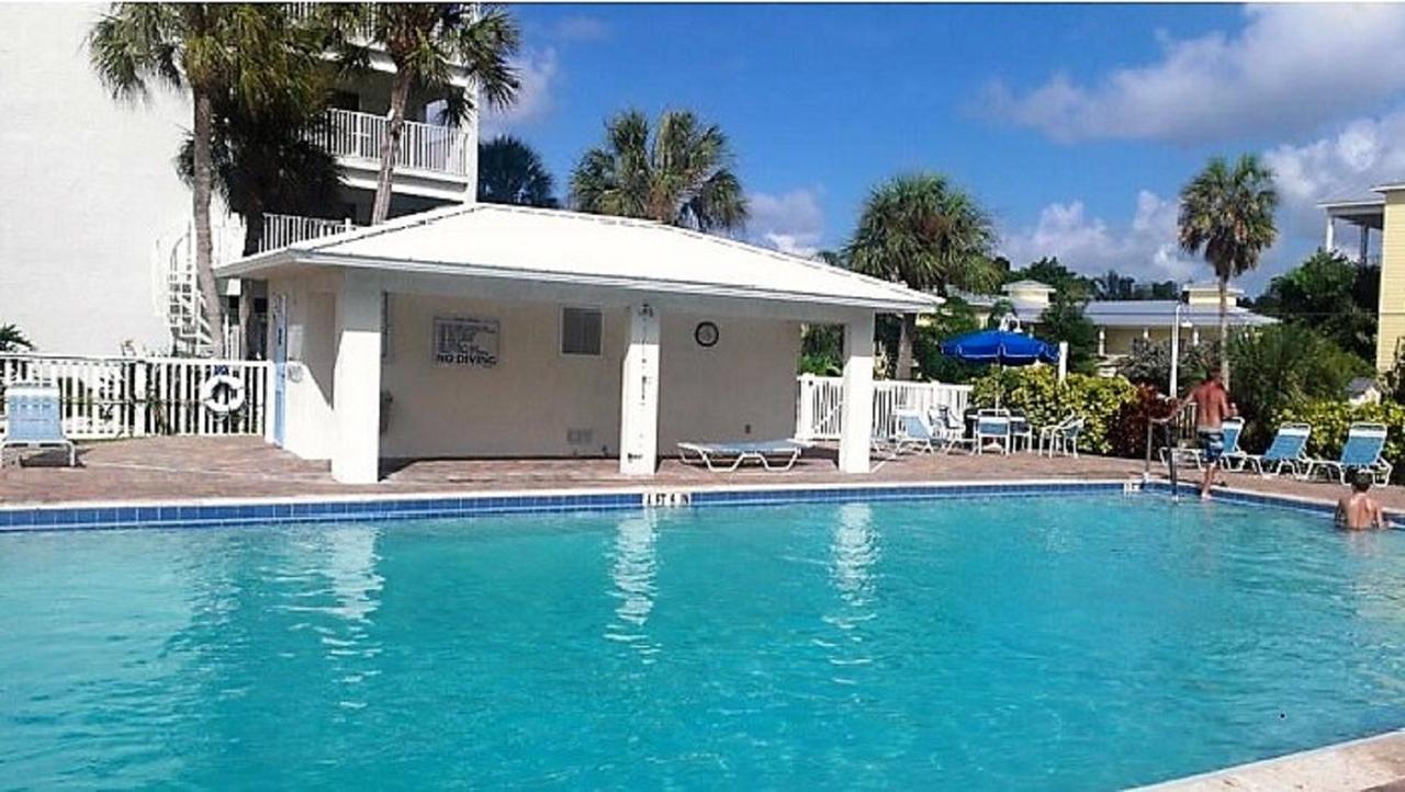 Ebb Tide On Siesta Key Holiday home *