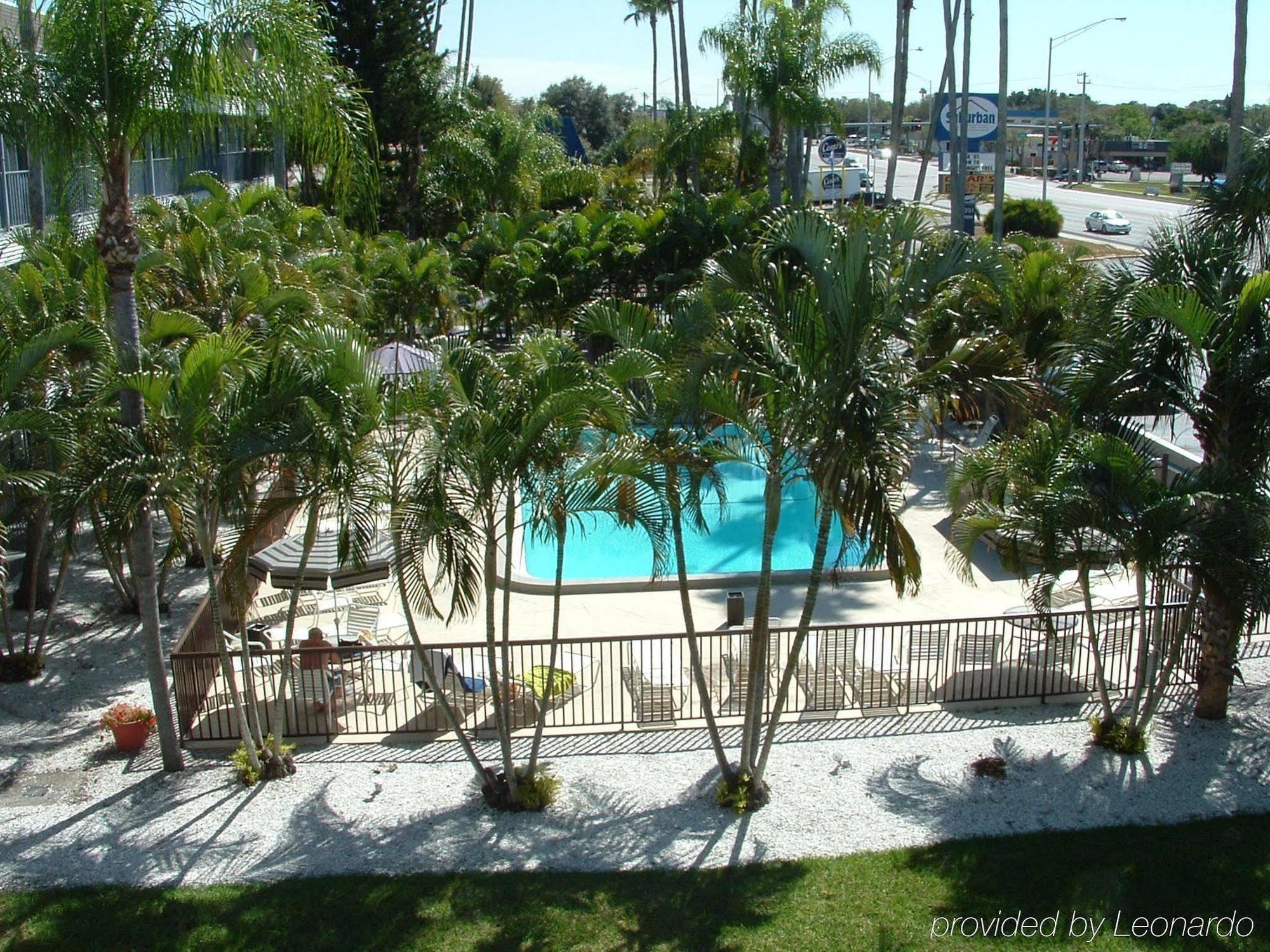 Lantern & - Hotel Sarasota