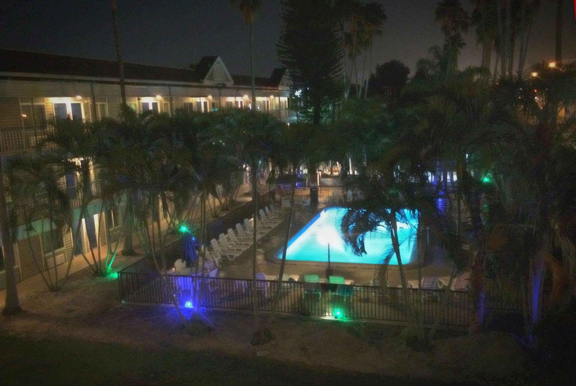 Hotel Lantern & - Sarasota
