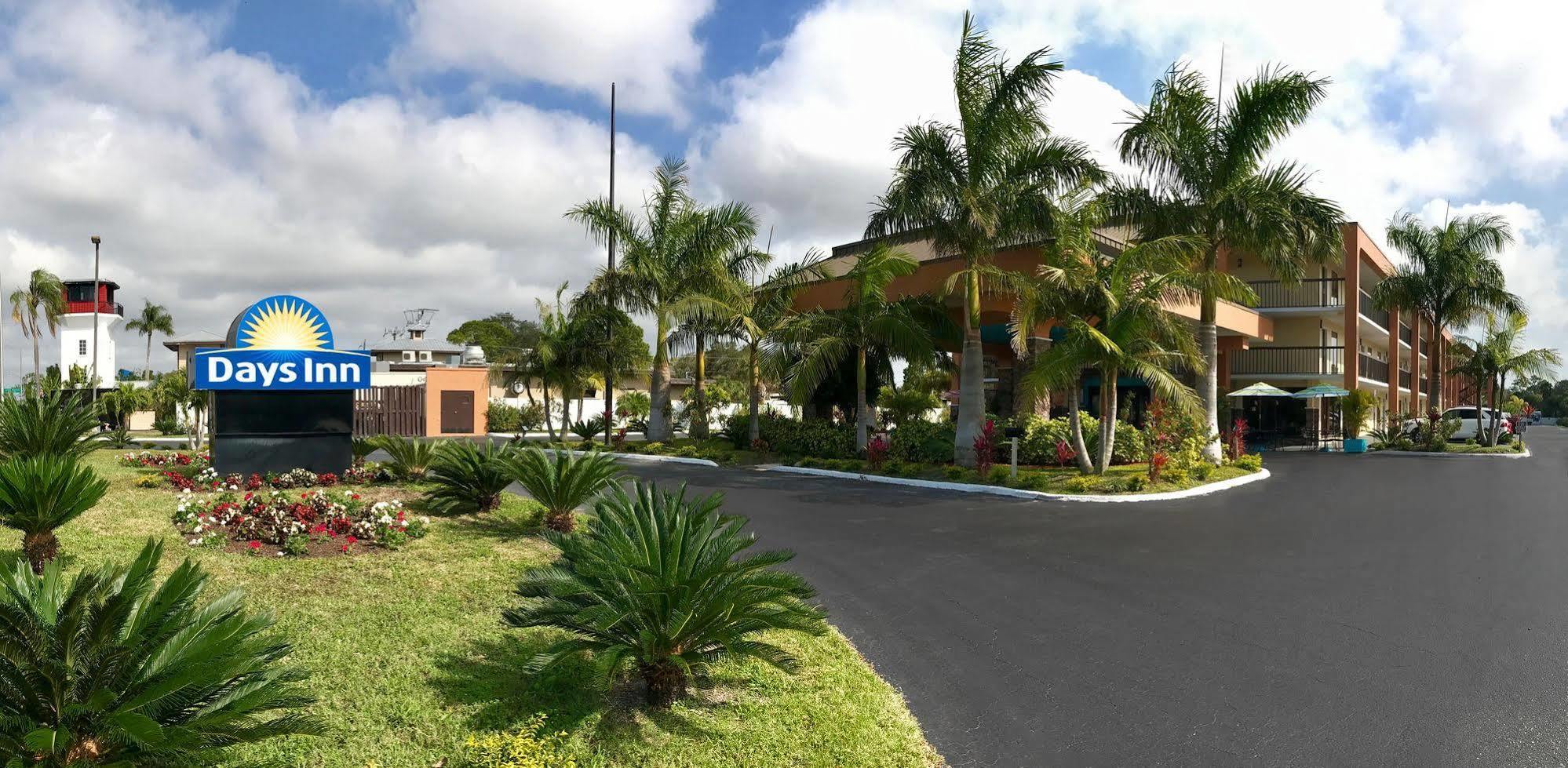 Days By Wyndham Bay 3* Sarasota
