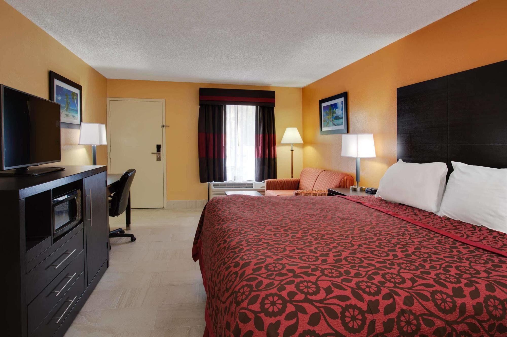 Hotel Days By Wyndham Bay