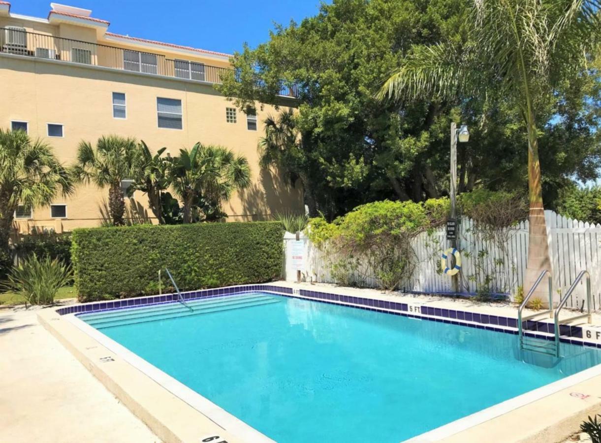 Siesta Key - Twin Banyan 446 #5 Sarasota