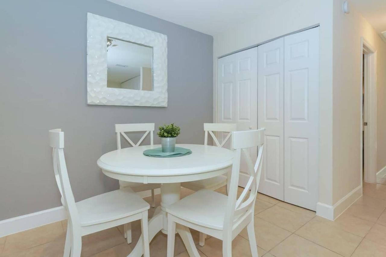Holiday home Lovely - Close To Siesta, Shops & Dining *