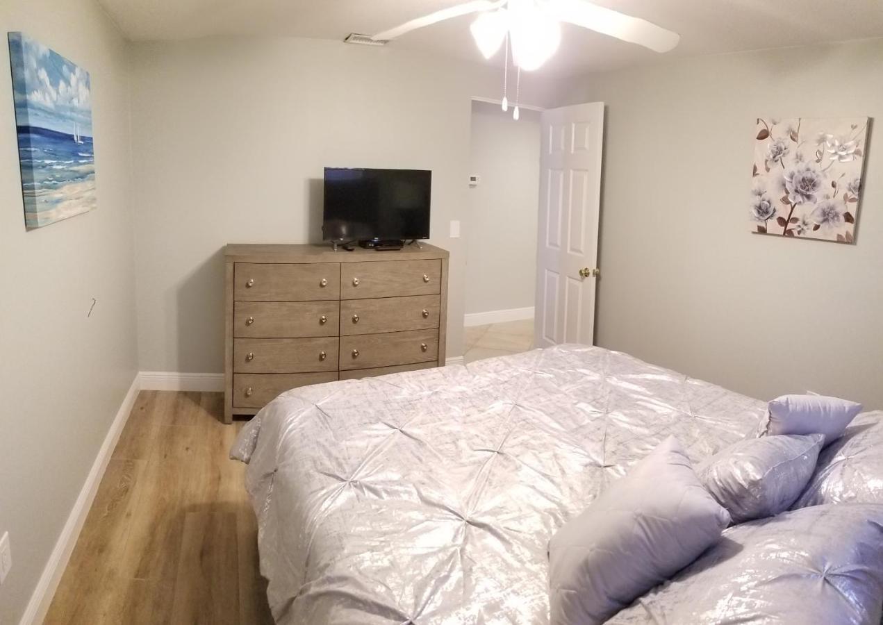 Holiday home Pool On Gulf Gate 5min Away From Siesta Key *
