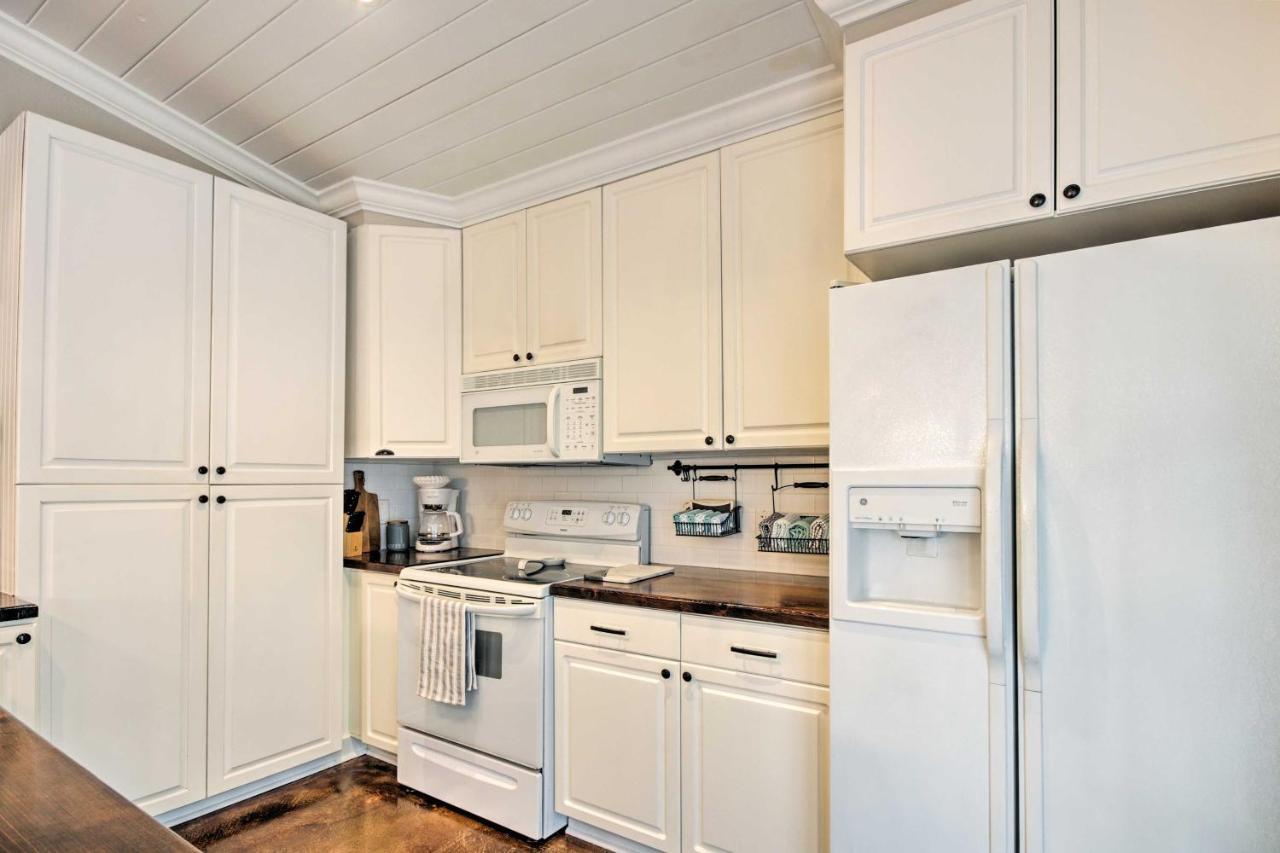 Chic Near Beaches And Downtown! *