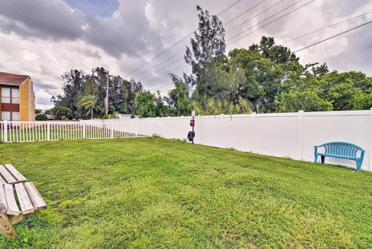 Updated Sienna Park - 4 Miles To Siesta Key! Apartment