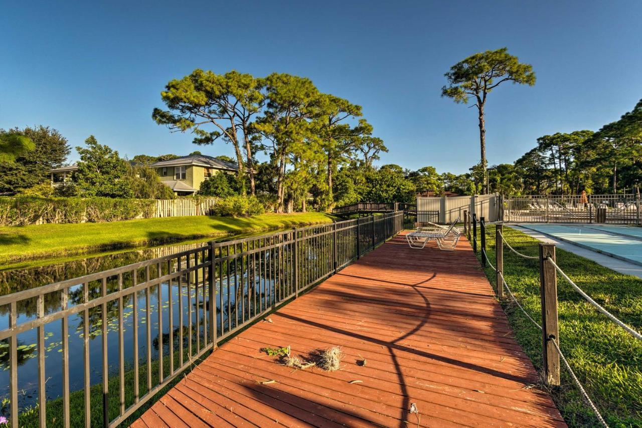 With Pool Access About 4 Mi To Beach! Villa *