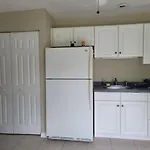 Entire Guesthouse 5 Mins To Siesta Key & Downtown