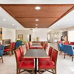 Holiday Inn Express & Suites Sarasota East By Ihg
