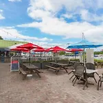Getaway At The Marina
