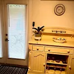 ~ Cozy In-Law Apartment Close To Siesta Key ~