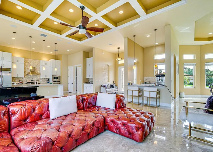 Sunny Sarasota Oasis Swim, Golf, Shop And More!