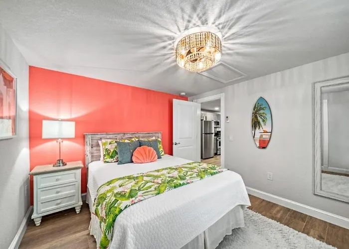 Bromiscus 2Br Suite Amazing Pool, Games