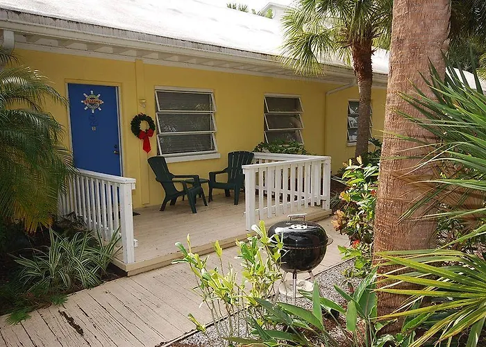 Banana Bay Club - Beach Villas