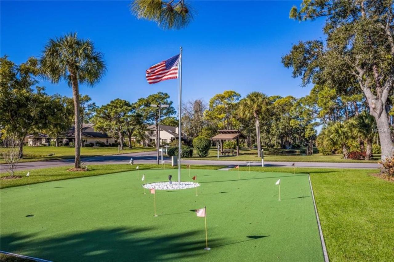 Fantastic At Village Des Pins Sarasota, Near Siesta Key Holiday home *