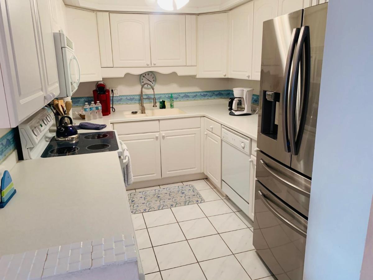 Harbor Towers Yacht And Racquet Club On Siesta Key Apartment *
