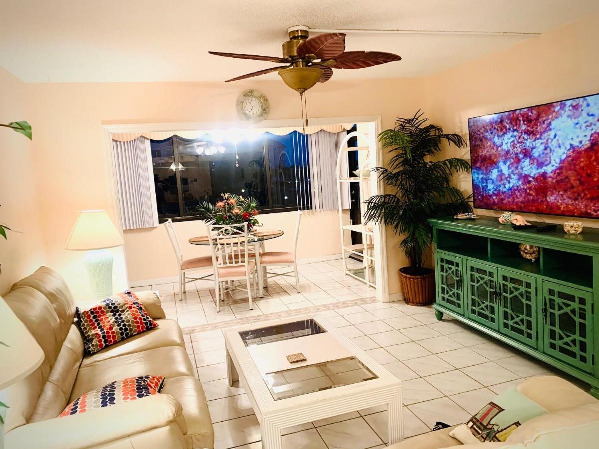 Apartment Harbor Towers Yacht And Racquet Club On Siesta Key Sarasota