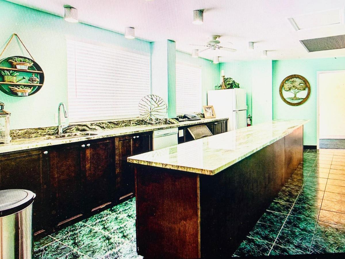 Apartment Harbor Towers Yacht And Racquet Club On Siesta Key *