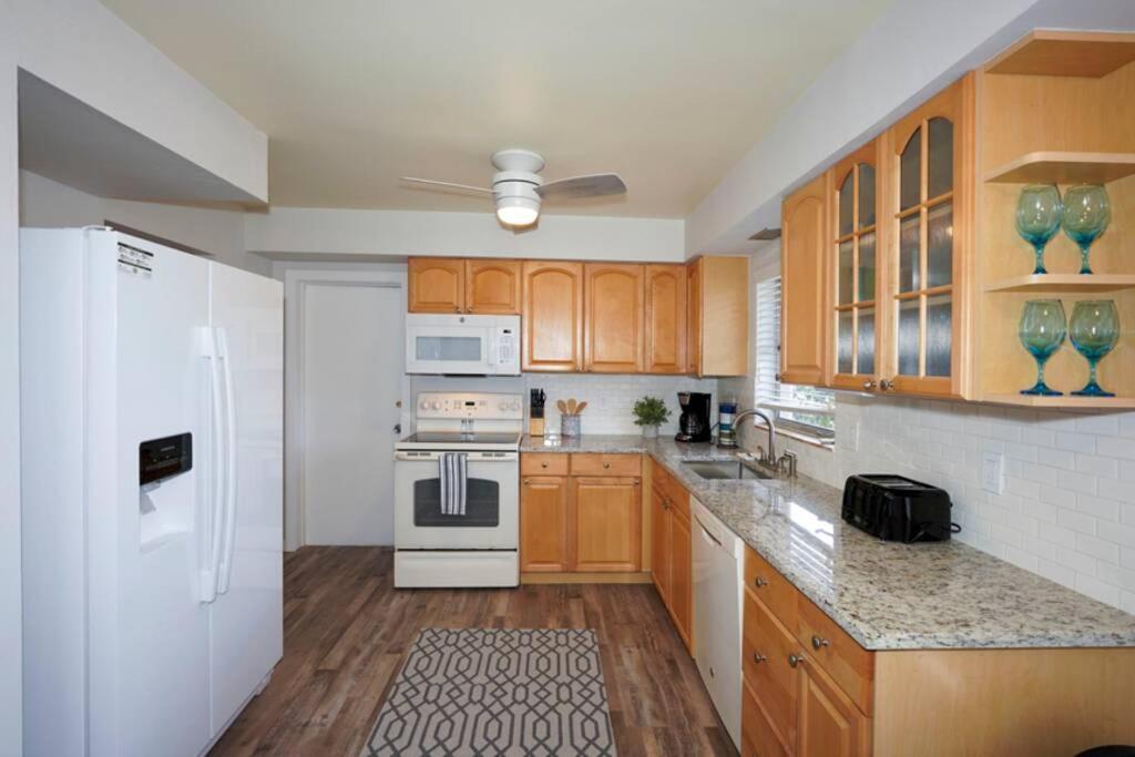 Holiday home Pool - Close To Beaches, Food, Downtown! Sarasota