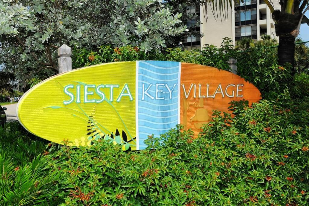 Siesta Key Village-suite #4: A Block To The Beach! Apartment Sarasota