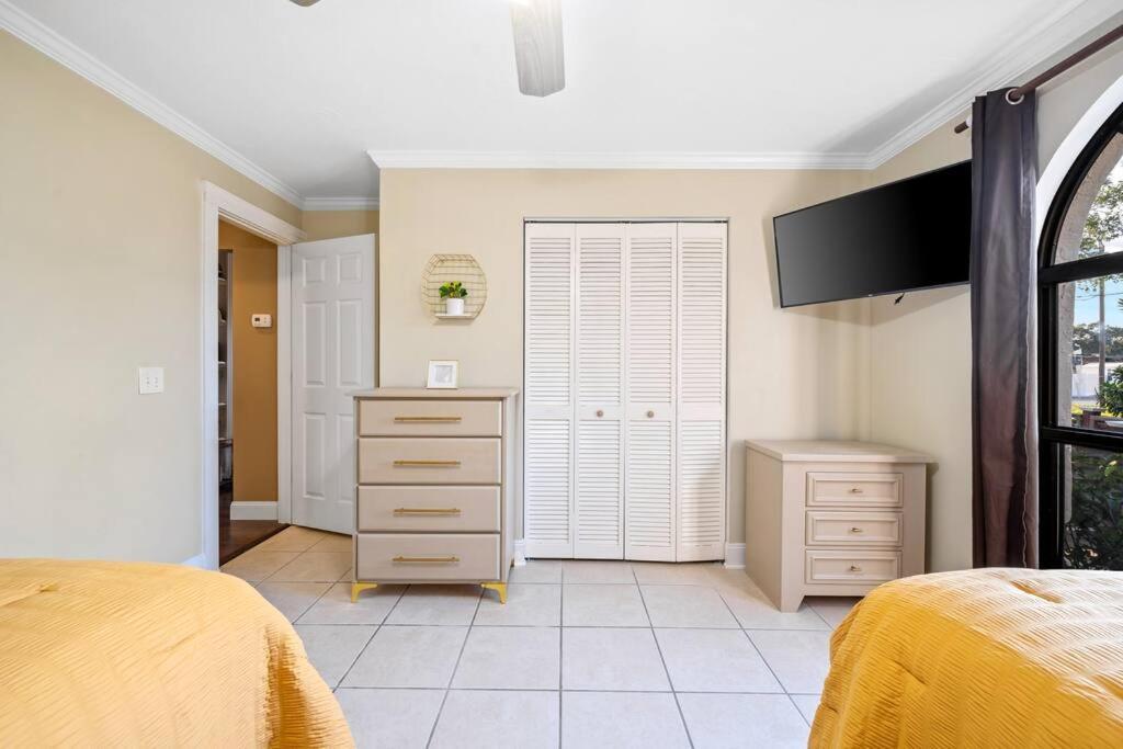 Cozy In Gulf Gate Sarasota