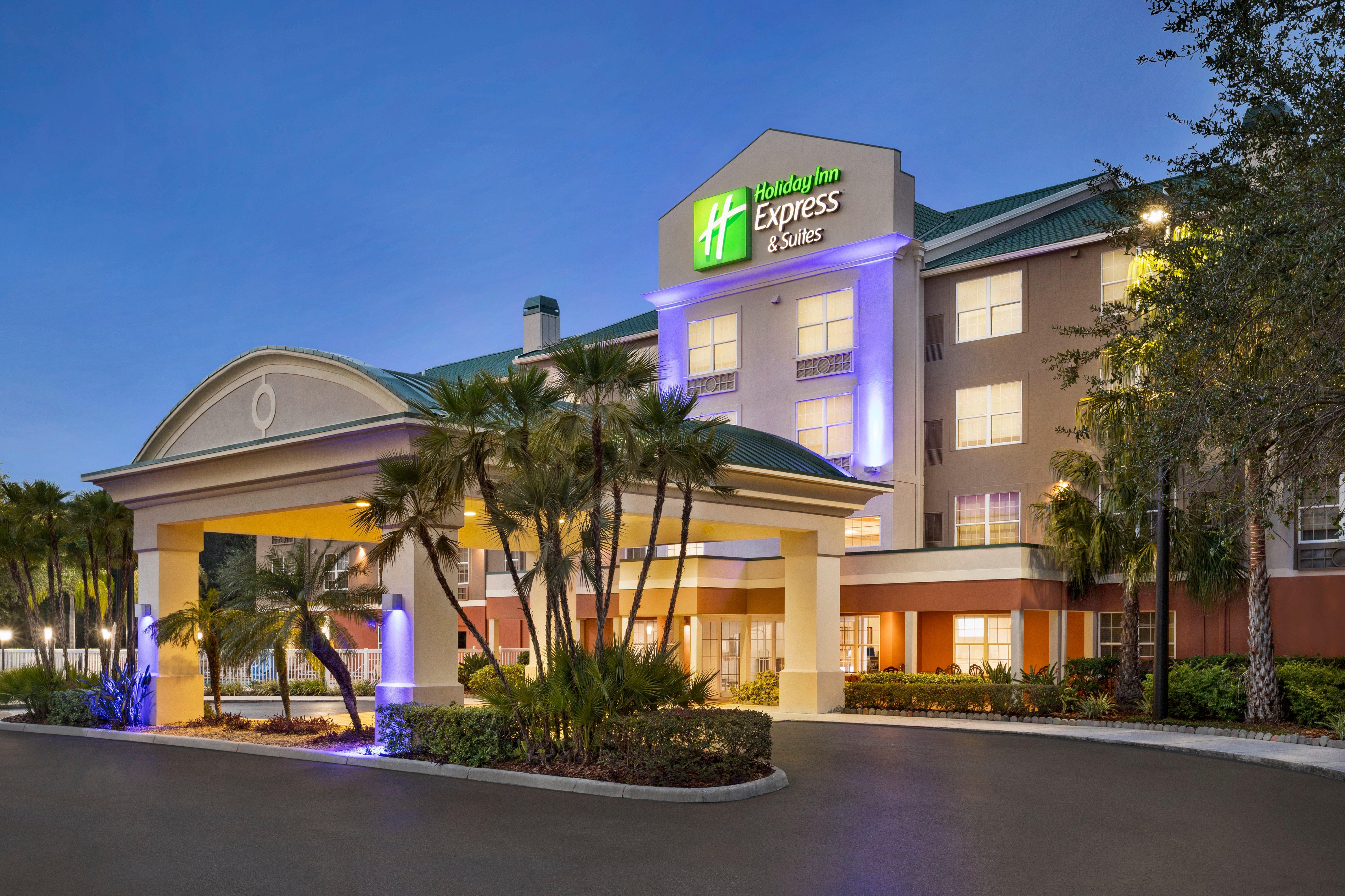Express & East By Ihg 3*
