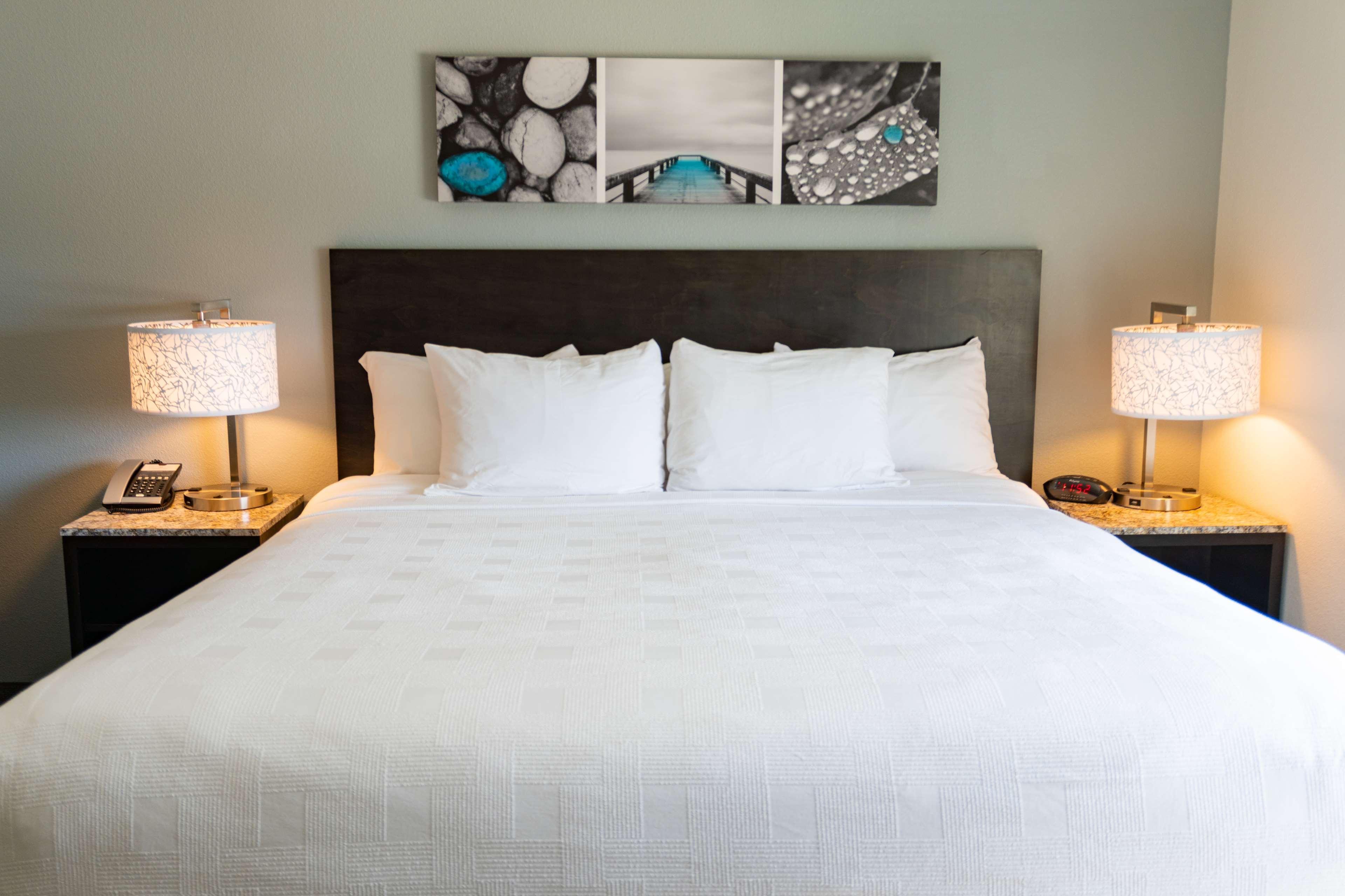 Hotel Magnolia Pointe; Bw Signature Collection 2*