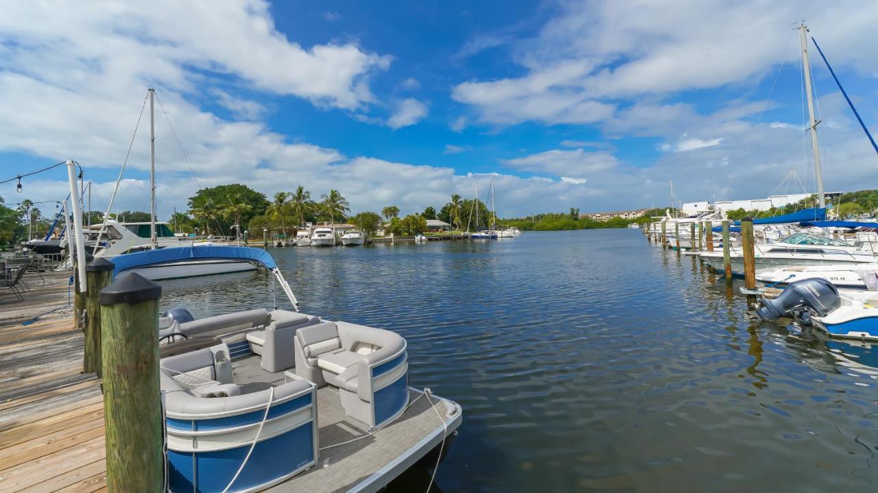 Aparthotel Cay Club #614 Bunk Bed, Heated Pool, Tiki Bar, More!