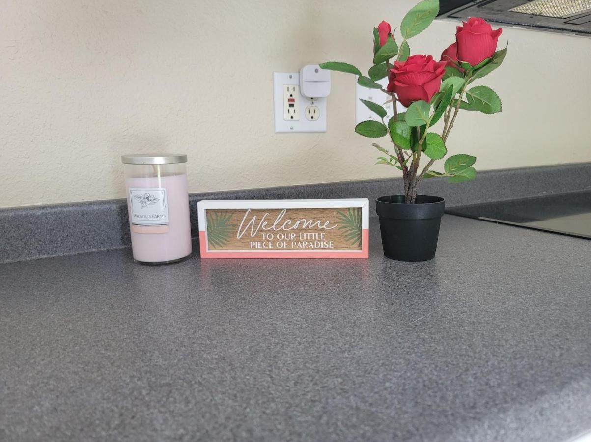 Entire 5 Mins To Siesta Key & Downtown Guest house Sarasota