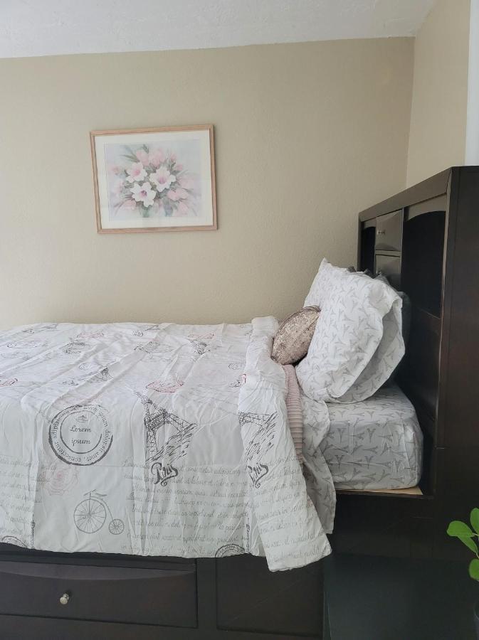 Guest house Entire 5 Mins To Siesta Key & Downtown Sarasota
