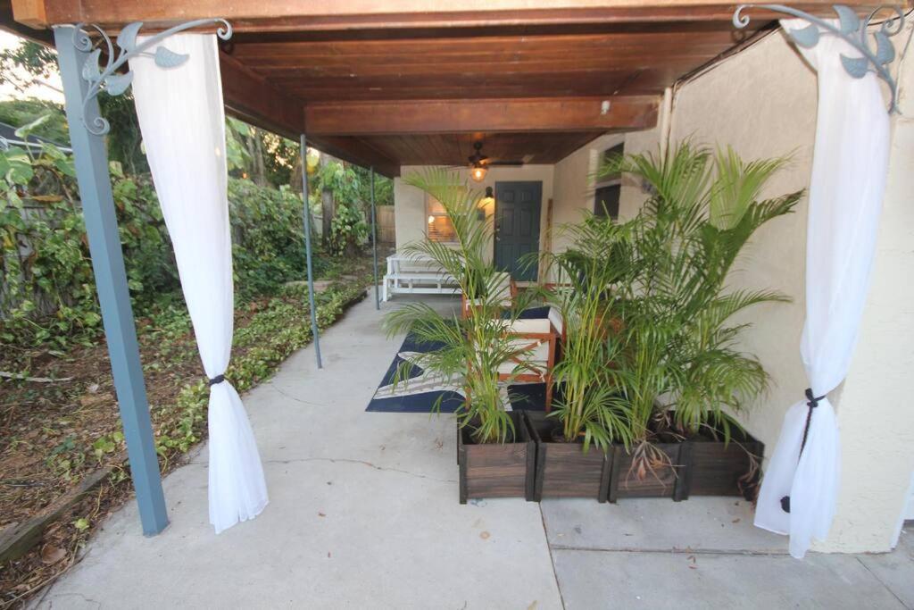 Cute Lil Oasis On Osprey Apartment Sarasota