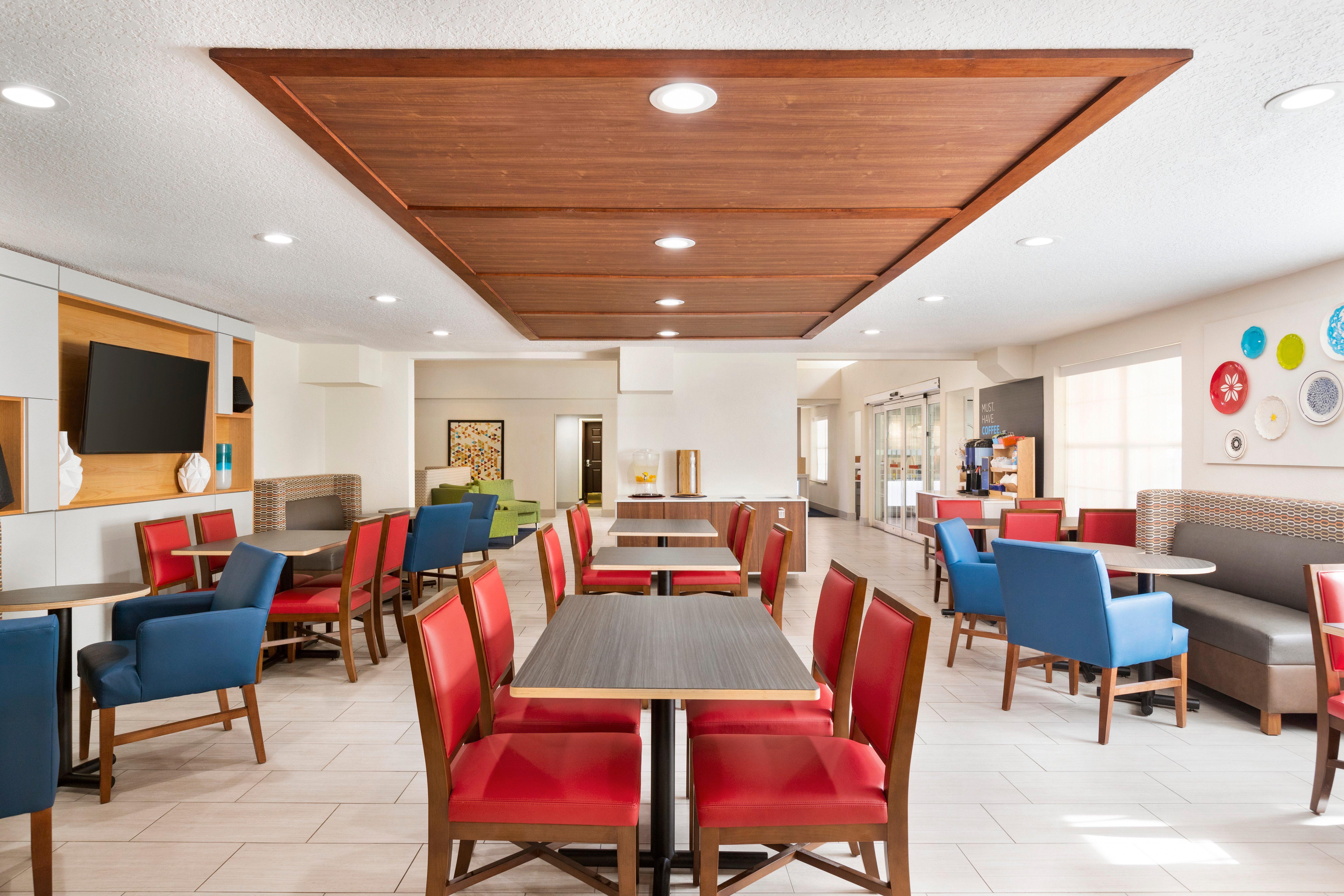 Express & East By Ihg 3* Sarasota