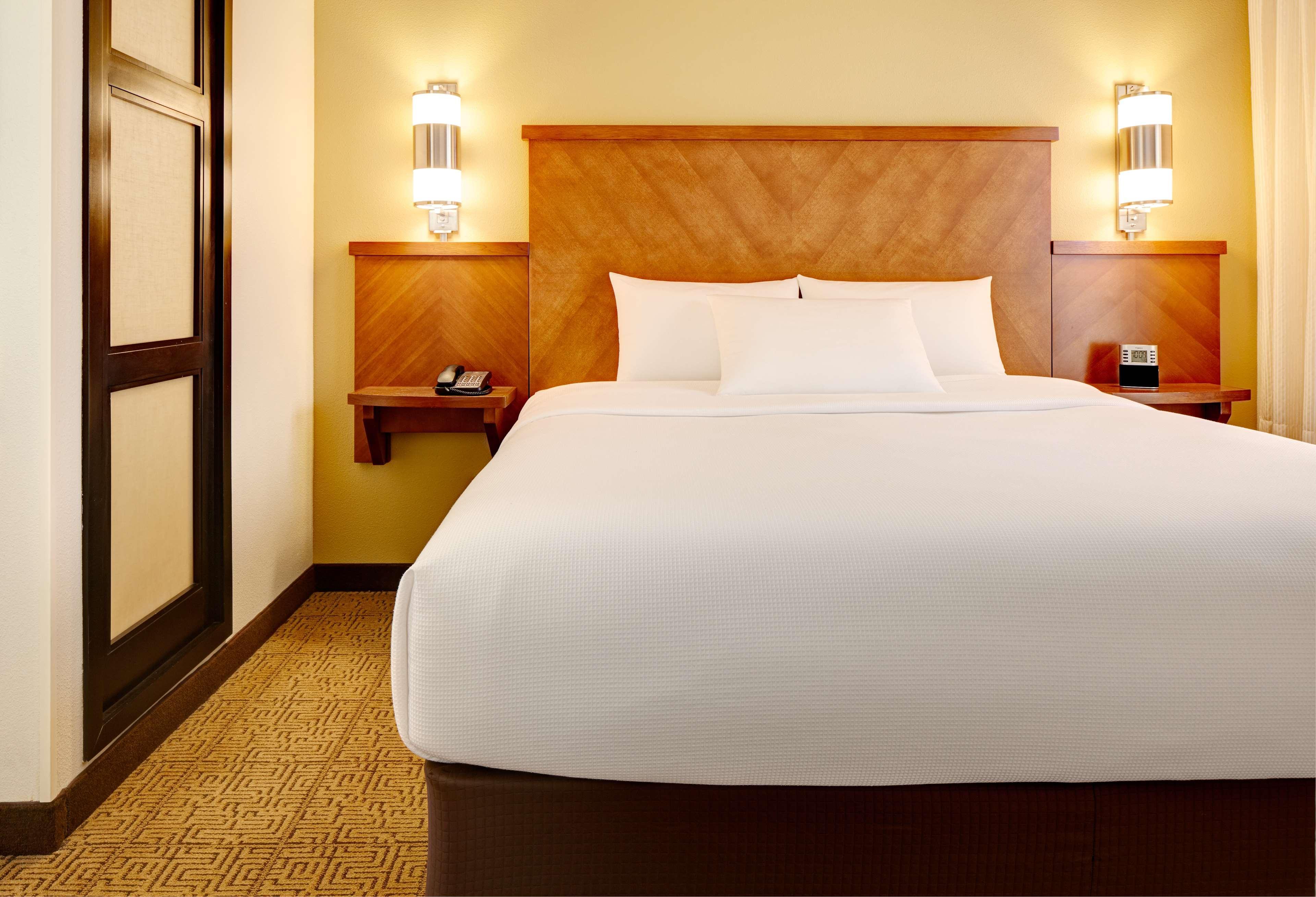 Hyatt Place Sarasota/lakewood Ranch 3*