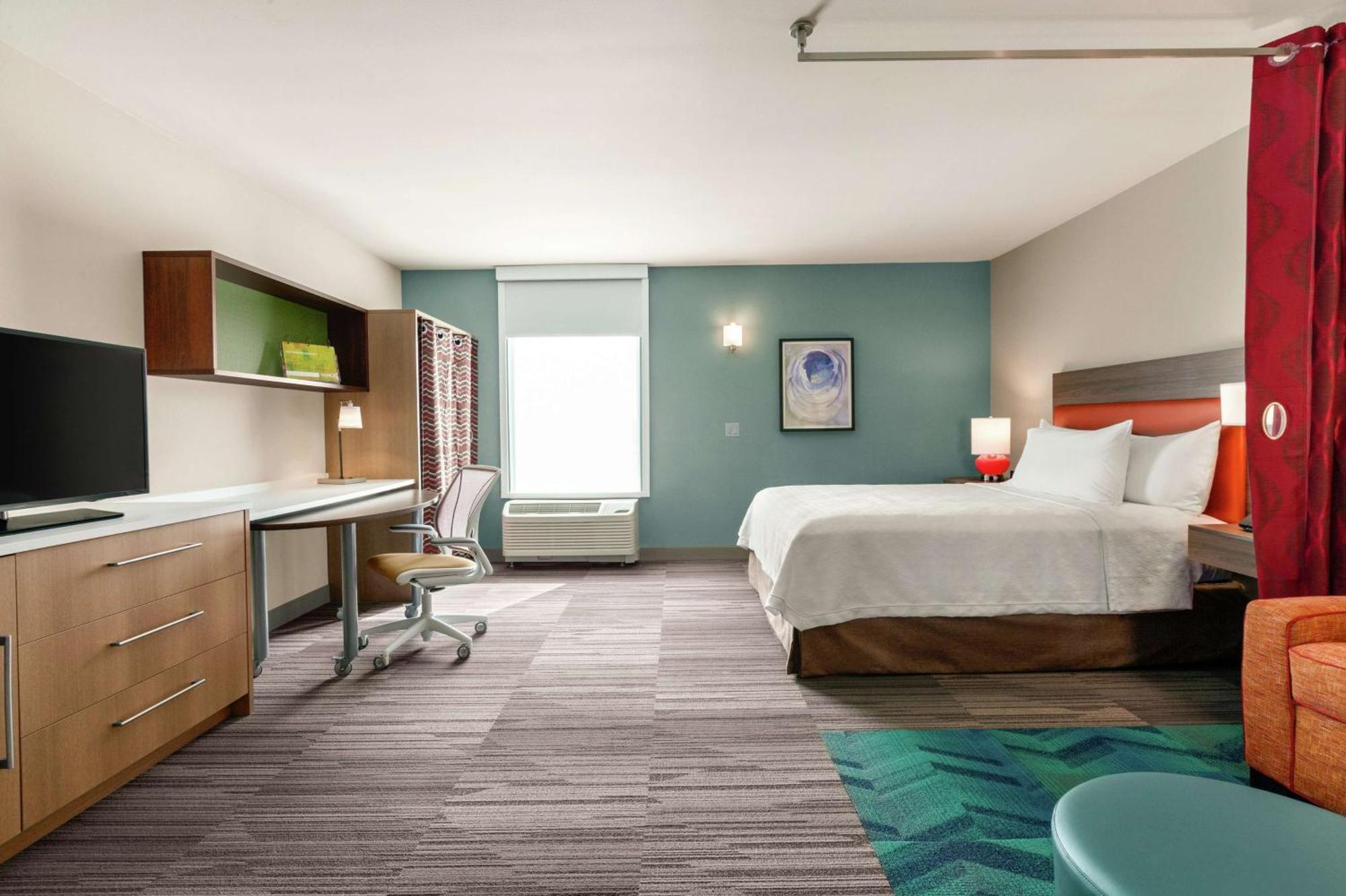 Home2 By Hilton Bradenton Airport 3*
