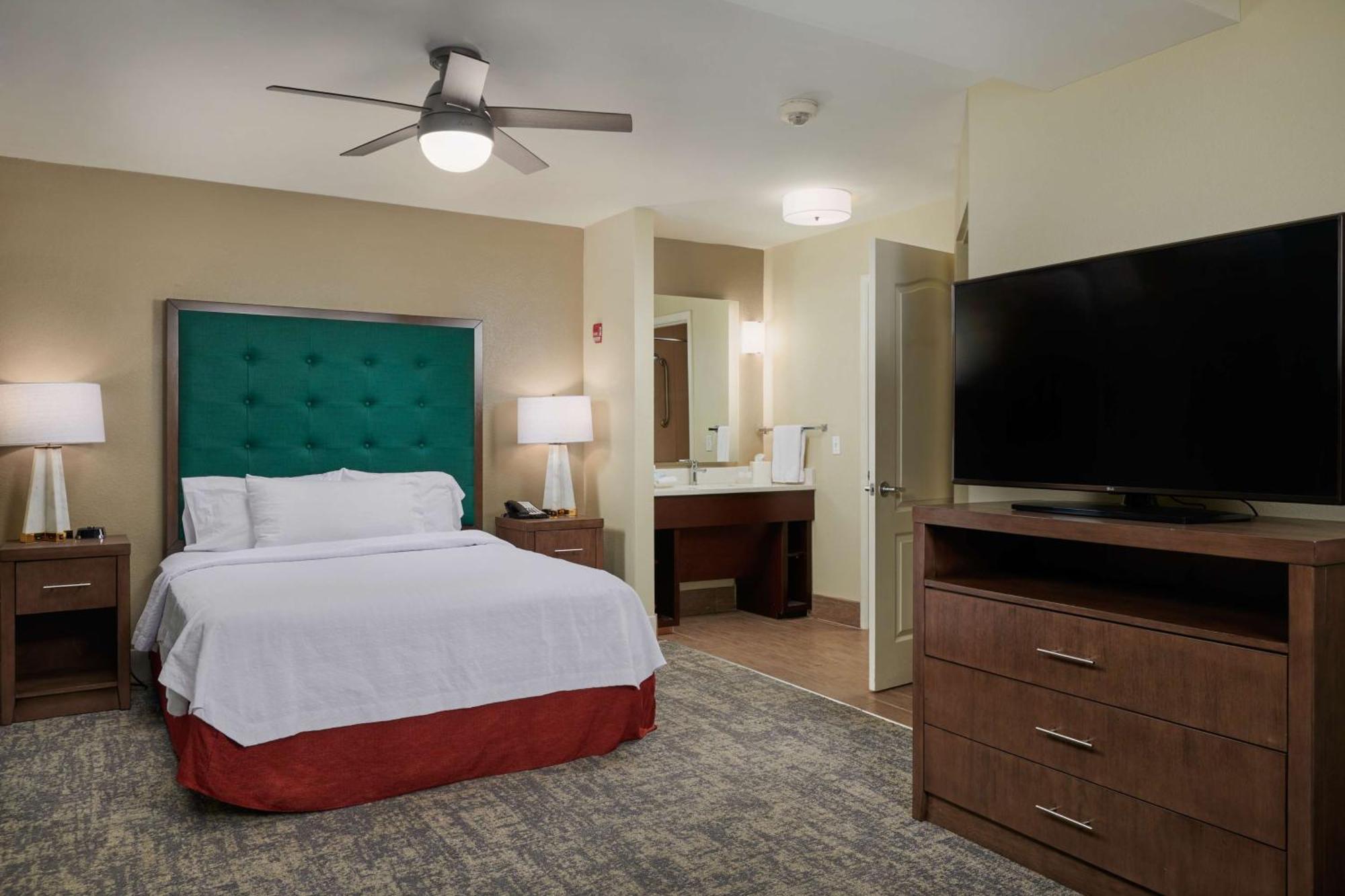 Hotel Homewood By Hilton Sarasota