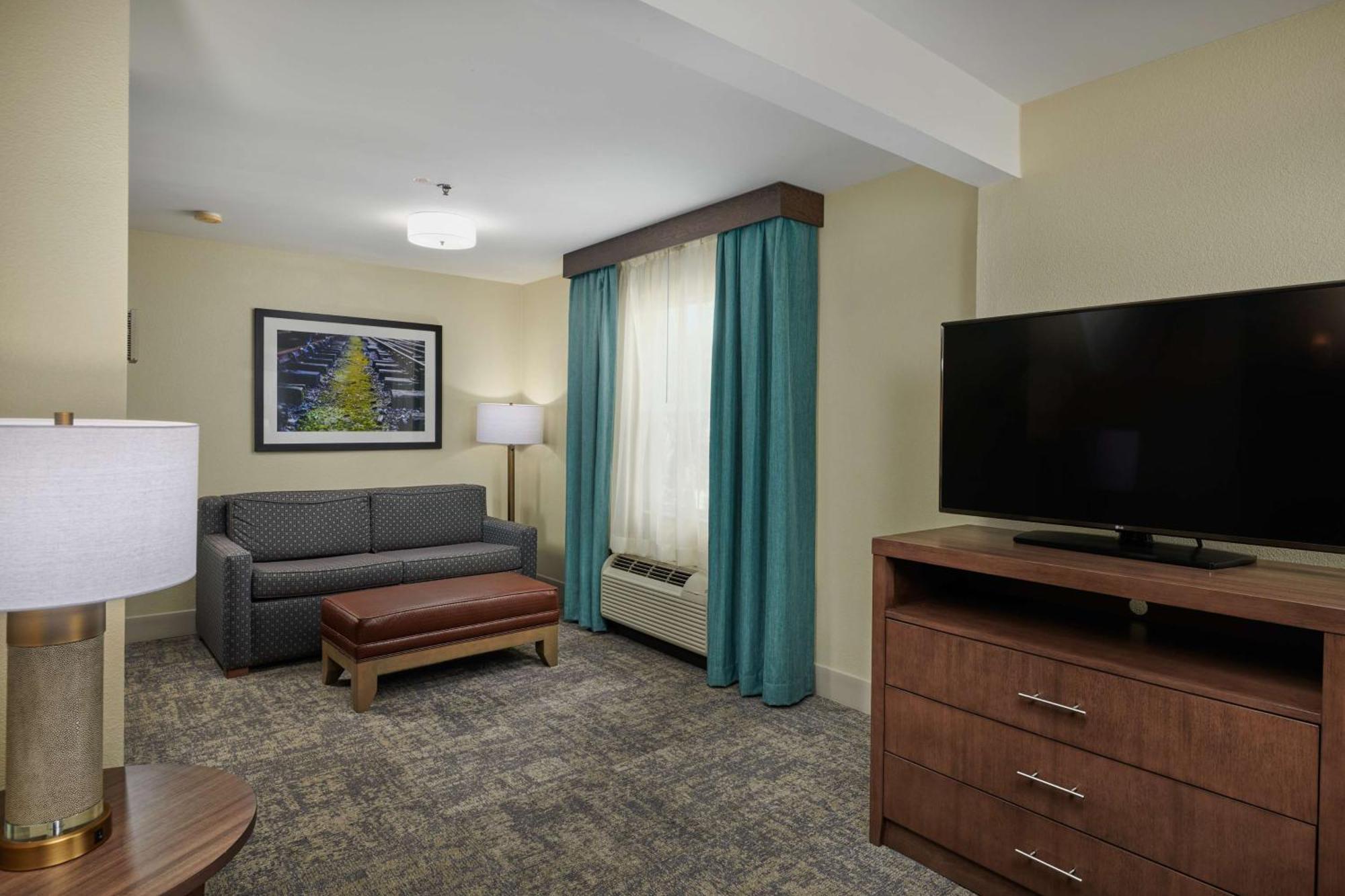 Hotel Homewood By Hilton Sarasota