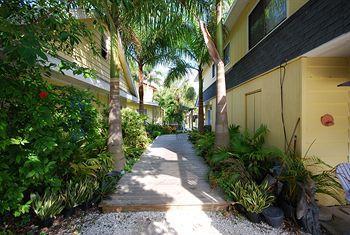 Banana Bay Club - Beach Villas 3*