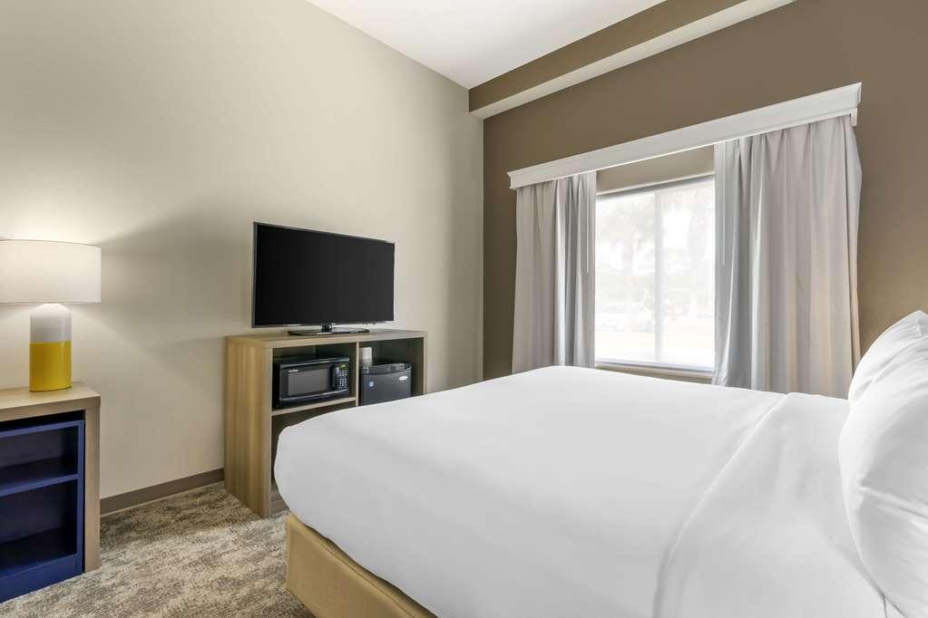 Comfort Sarasota-siesta Key Hotel 3*