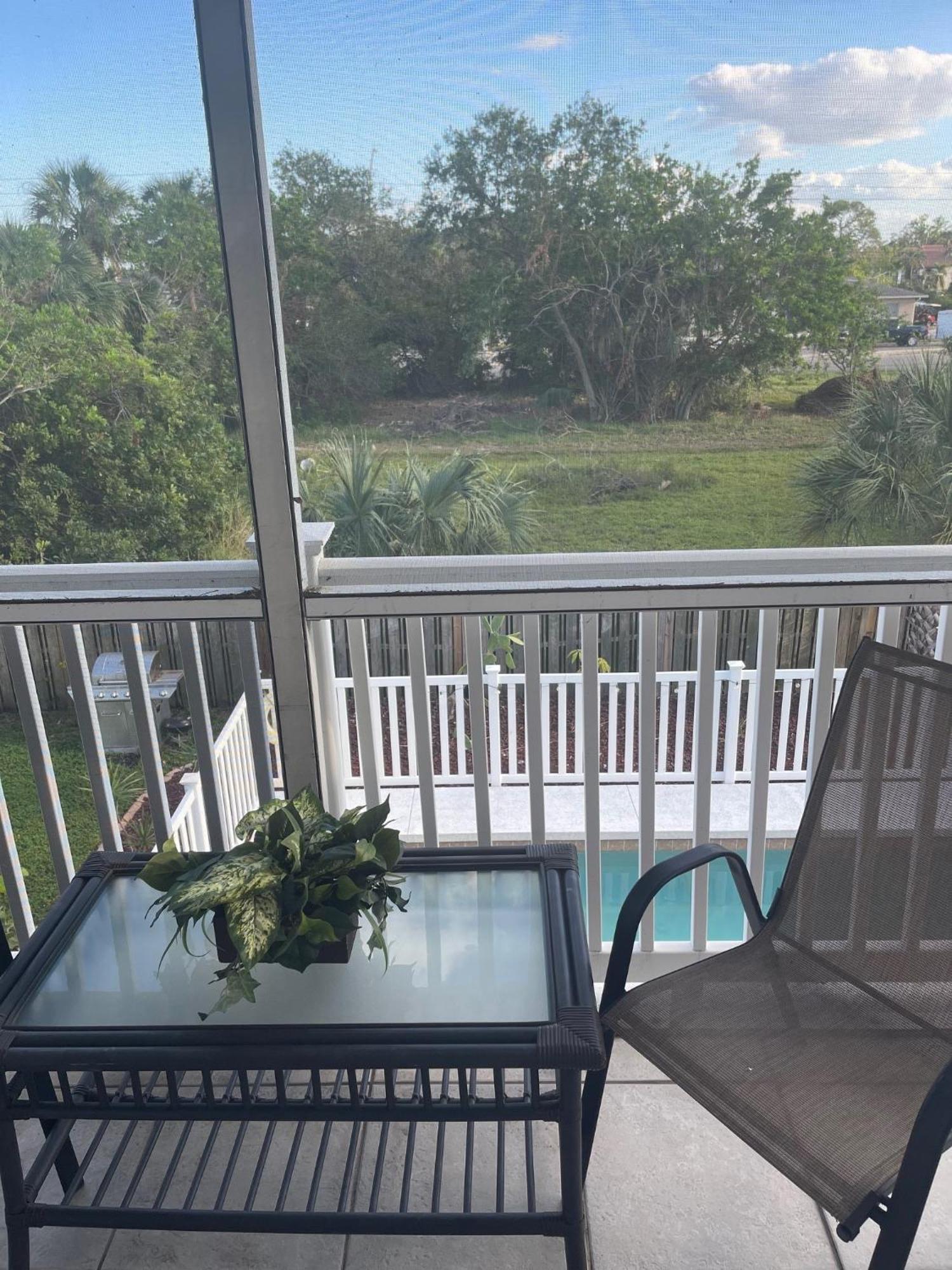 -walk To Siesta Key Sarasota