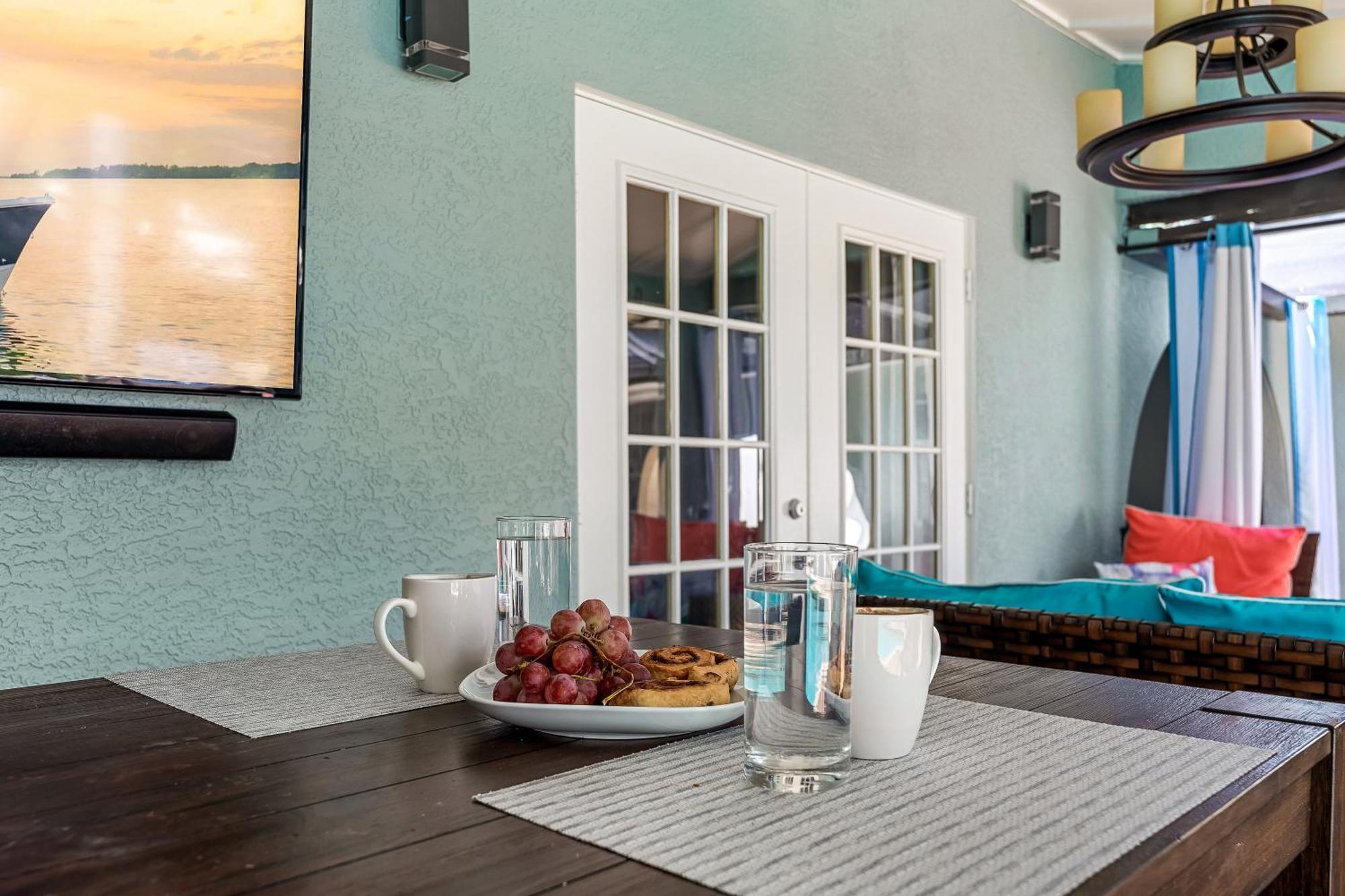 Luxury Zen Den With Heated Pool Just Off Siesta Key Apartment Sarasota