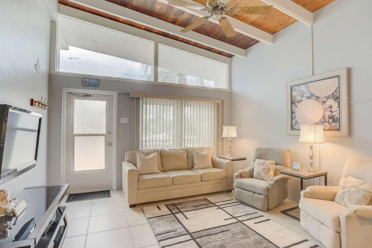 Sea Crest Aparthotel *