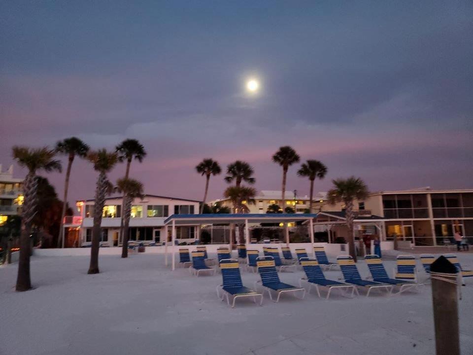Sea Crest Aparthotel